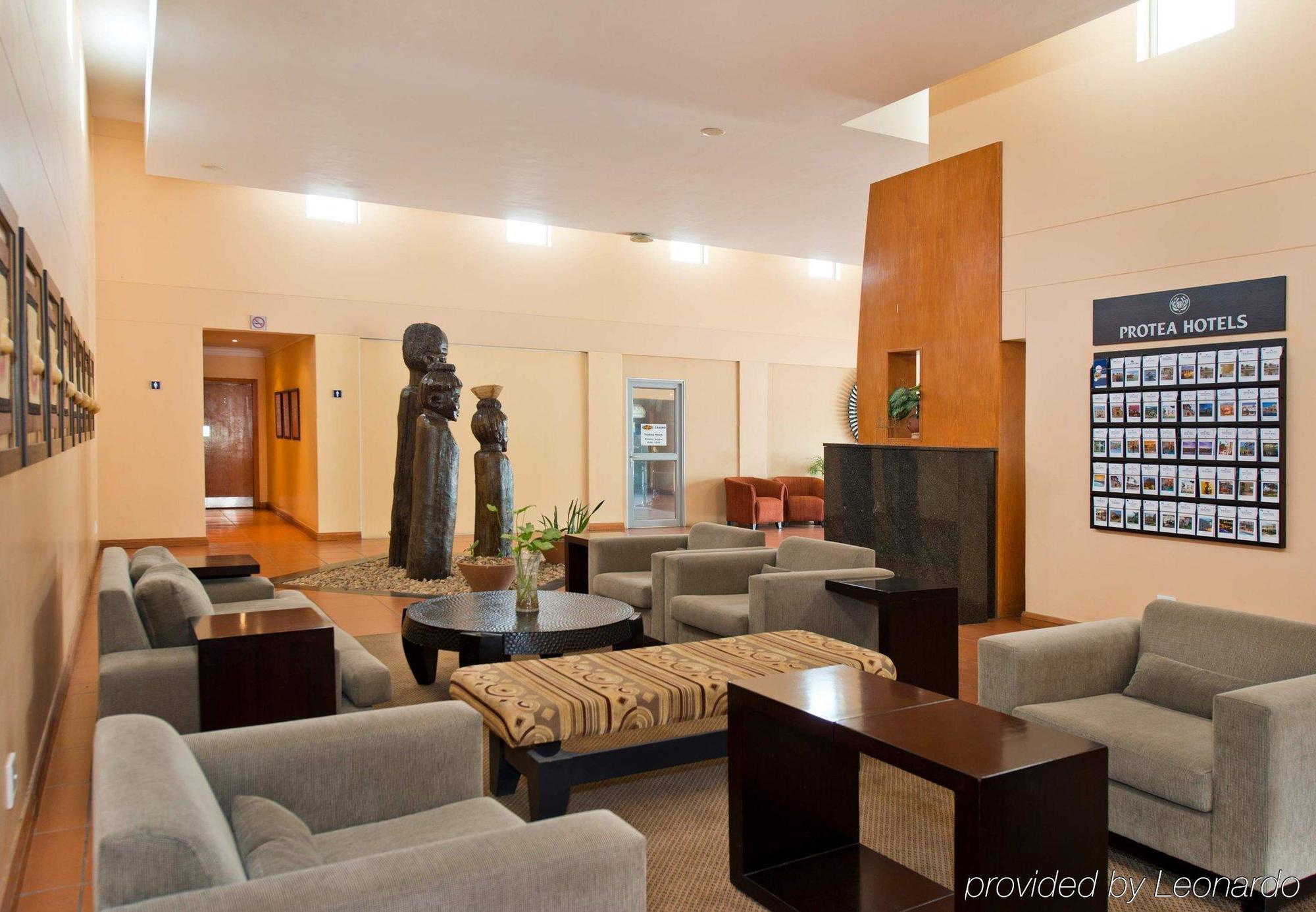Protea Hotel By Marriott Ondangwa Eksteriør bilde